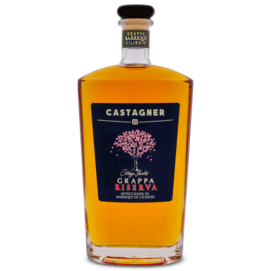 Flasche Castagner Barrique di Ciliegio Grappa Riserva 37,5 % vol. 0,7l